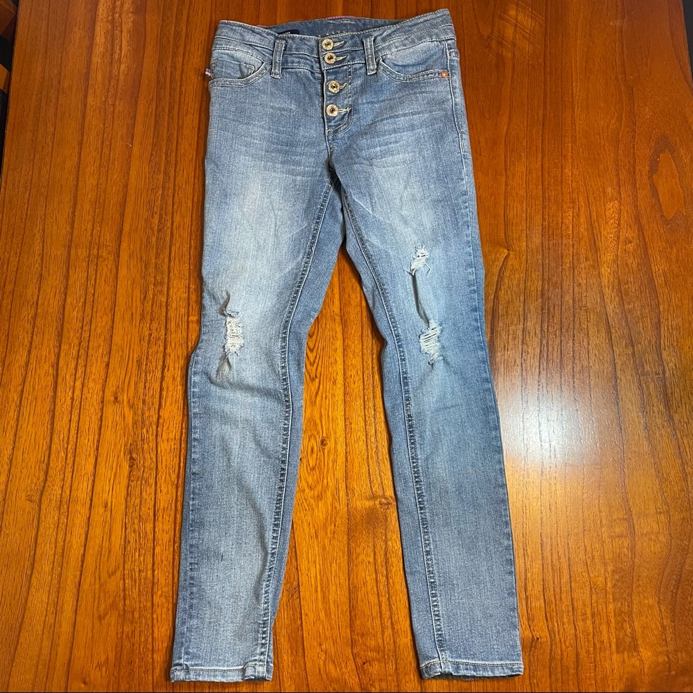 Vigoss distressed the jagger skinny jeans
